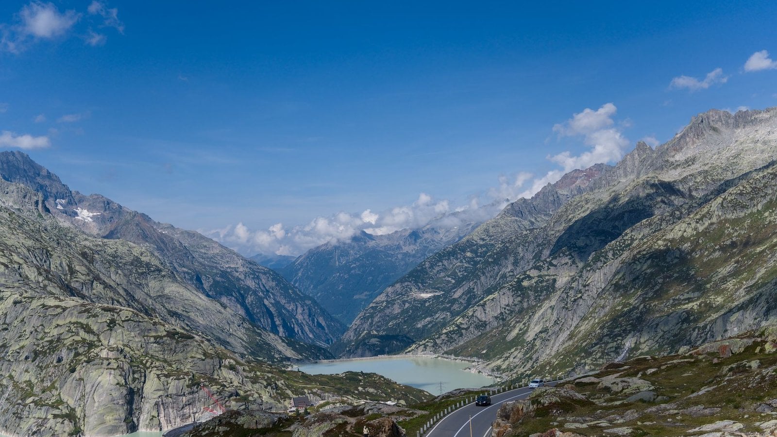 Best European Bus & Coach Tours Travel Agents