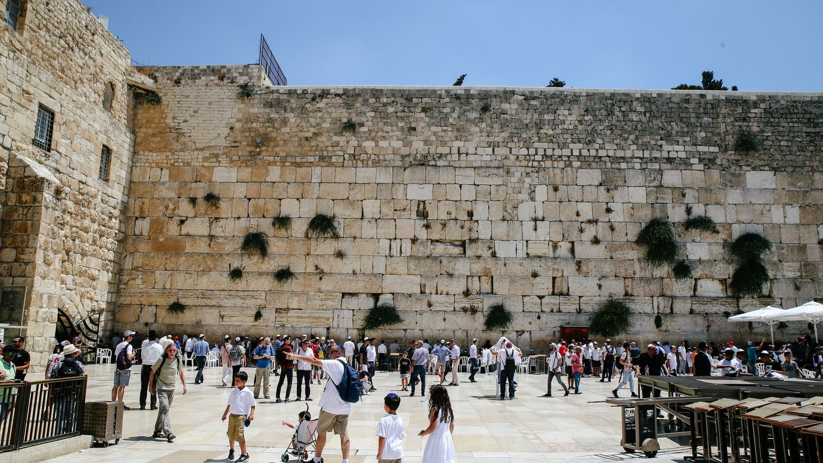 Isram Israel Touring