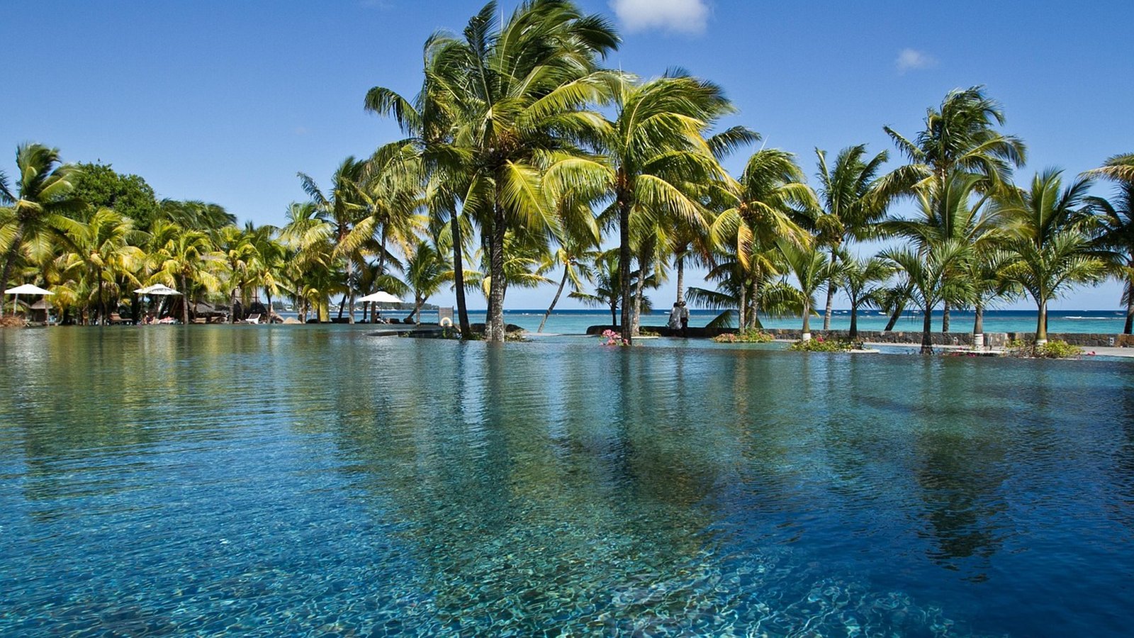 Best Mauritius Honeymoon Travel Agents