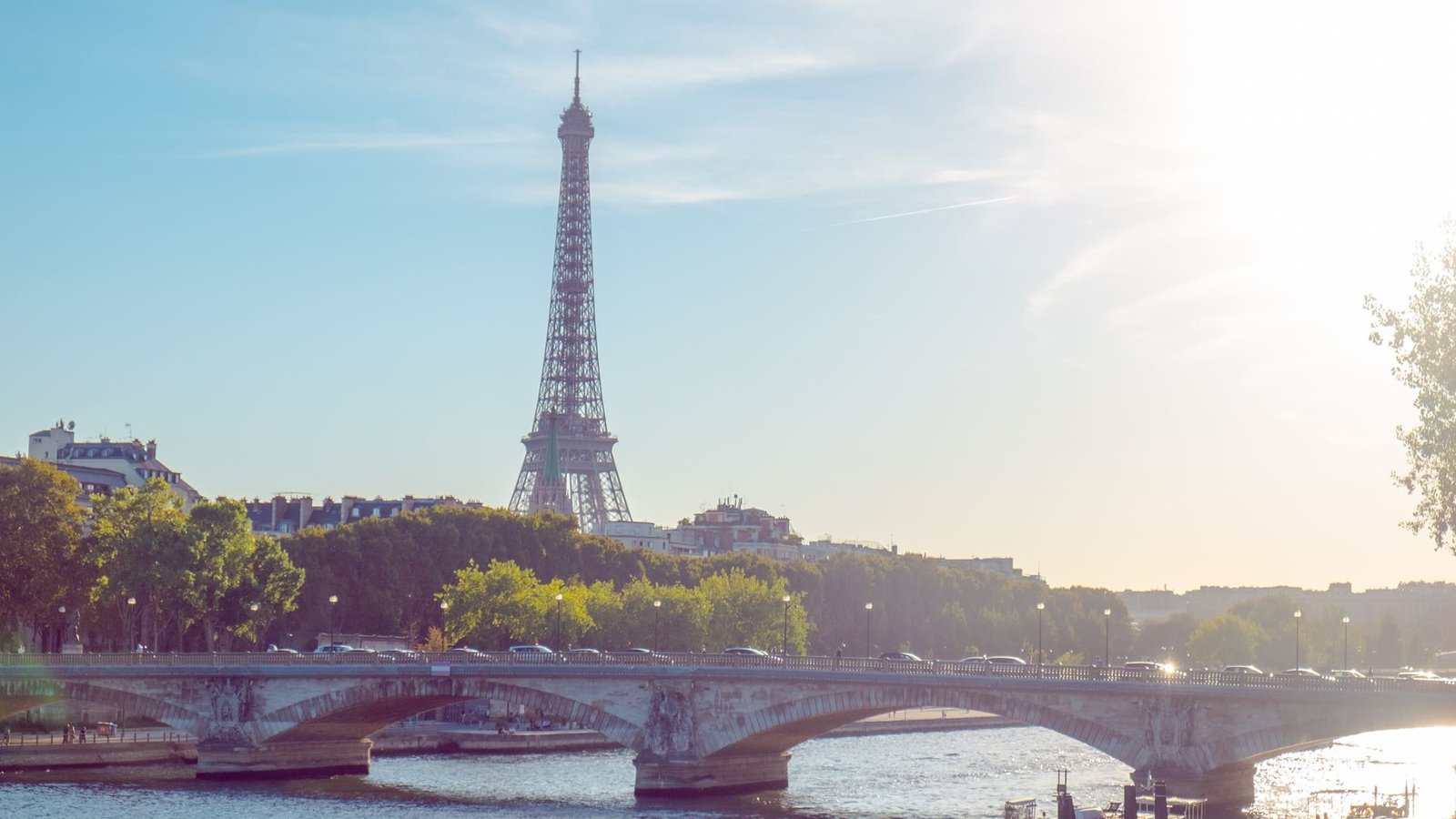 Best Paris Vacation Travel Agents