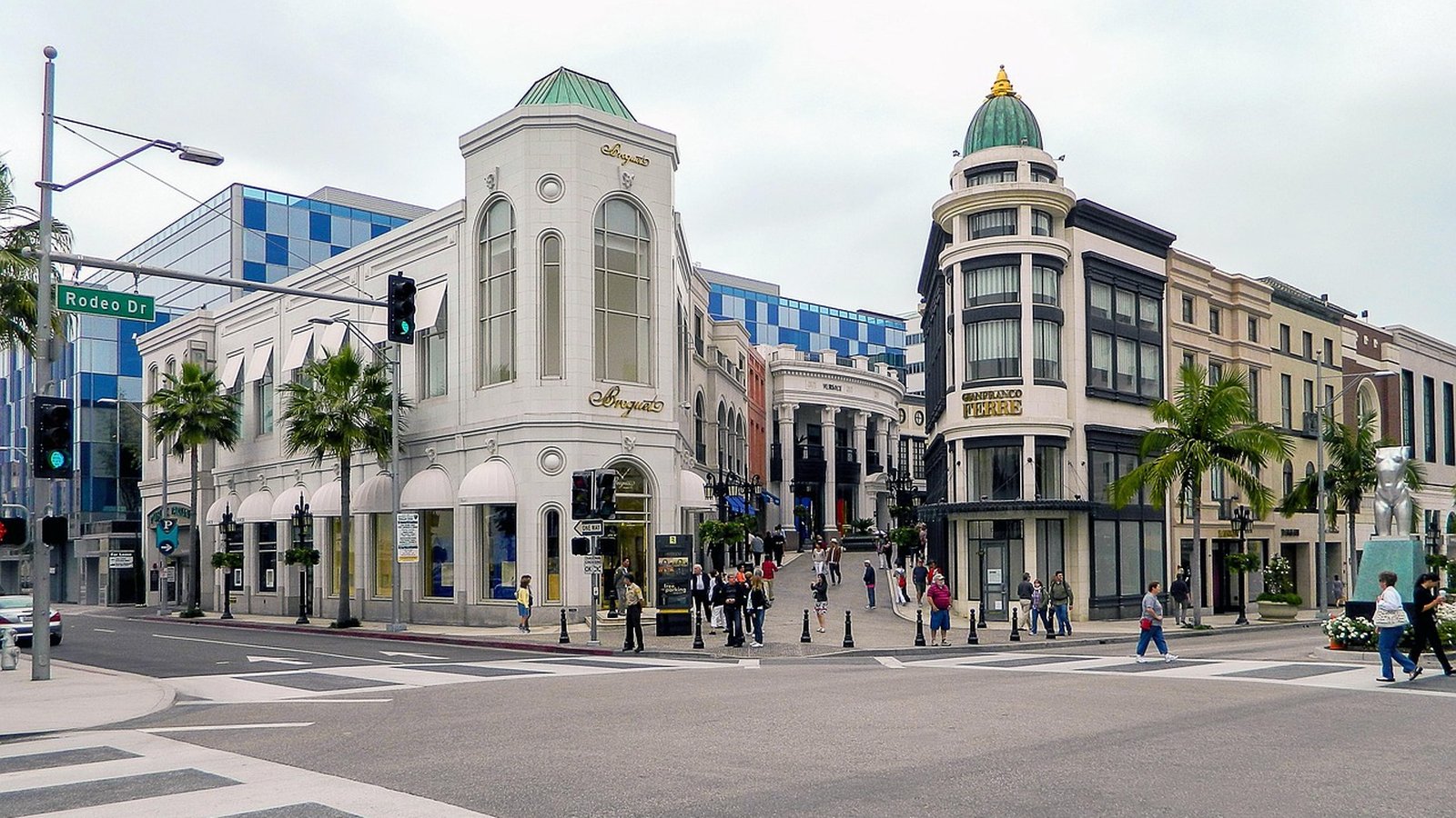 Best Luxury Shopping Travel Agents