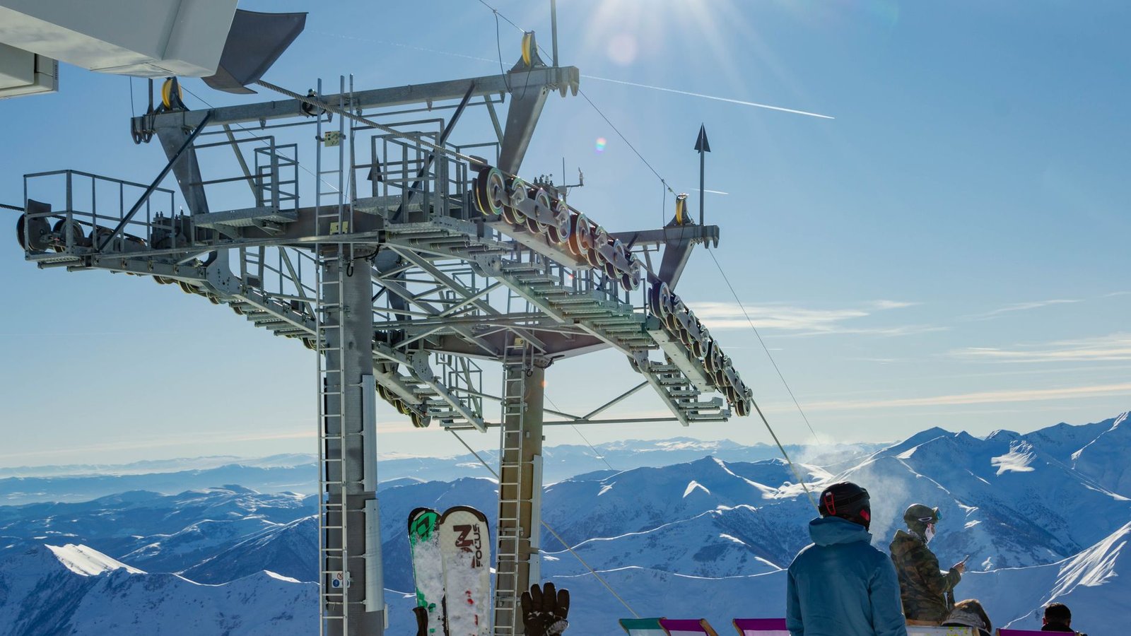Ski.com Review: How They Deliver Top-Notch Ski Vacation Planning for Travel Agencies