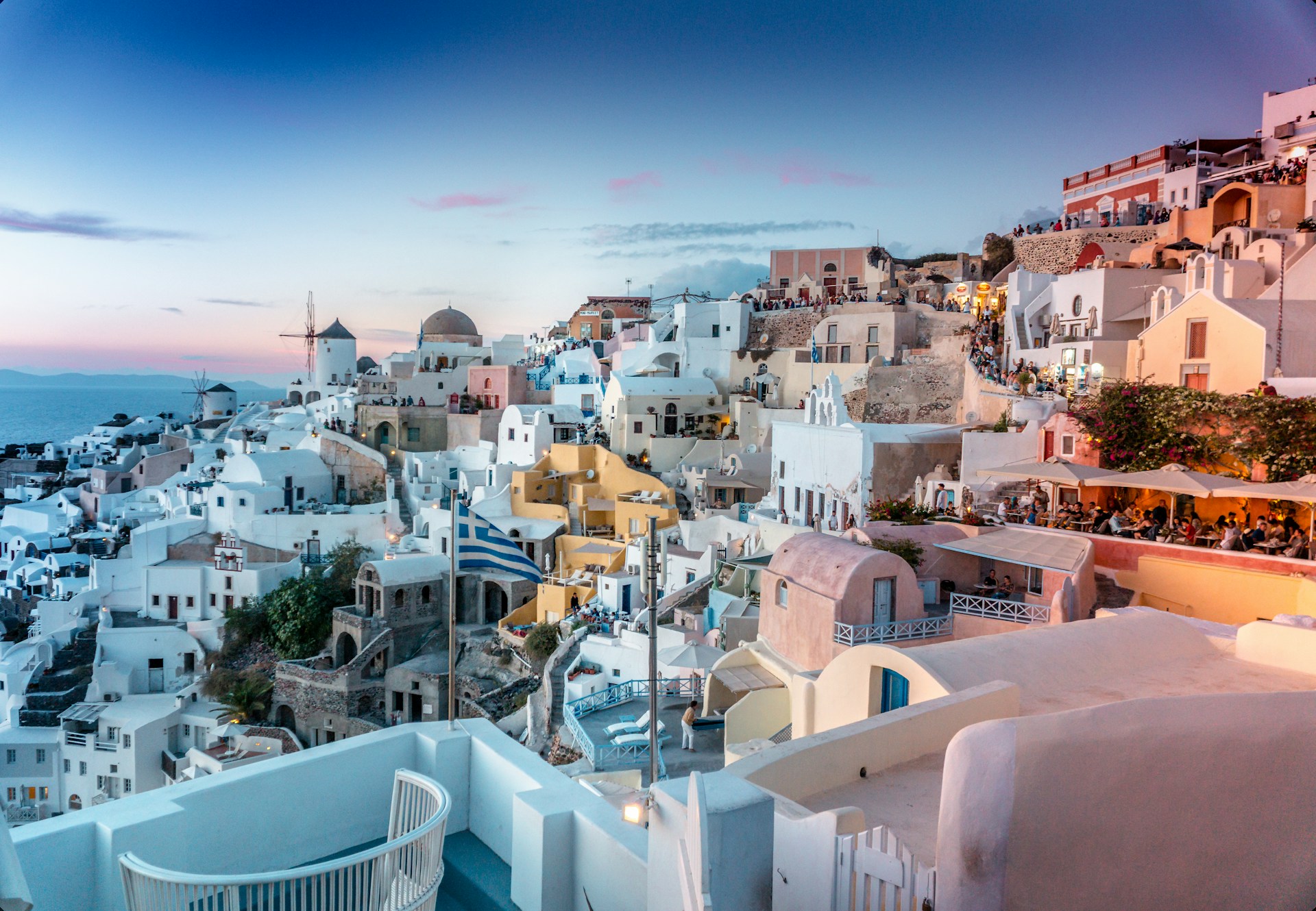 Santorini cliffside infinity pool and Aegean Sea luxury vacation with Vincent Vacations