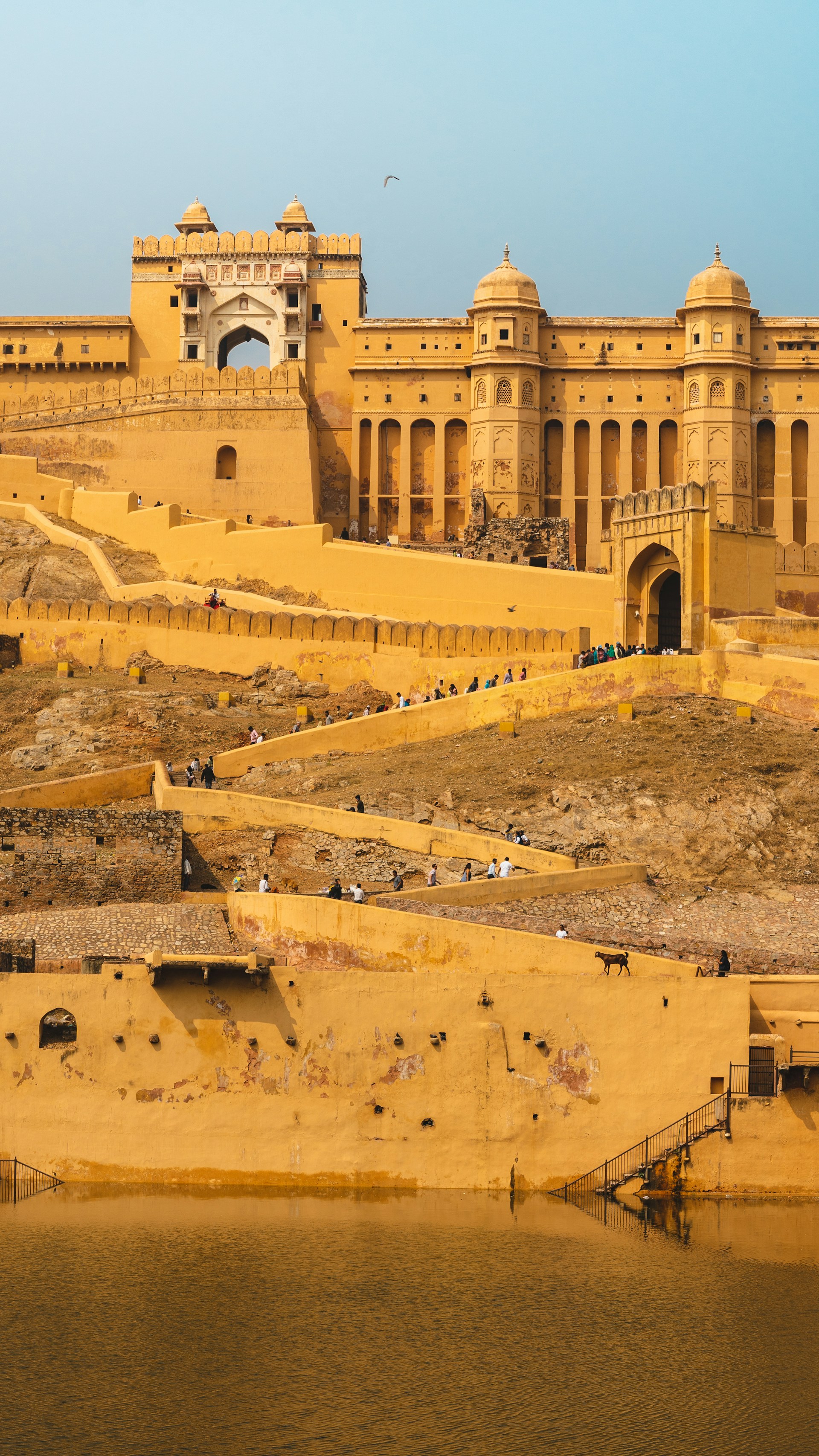Palace on Wheels royal luxury train traversing Rajasthan palaces