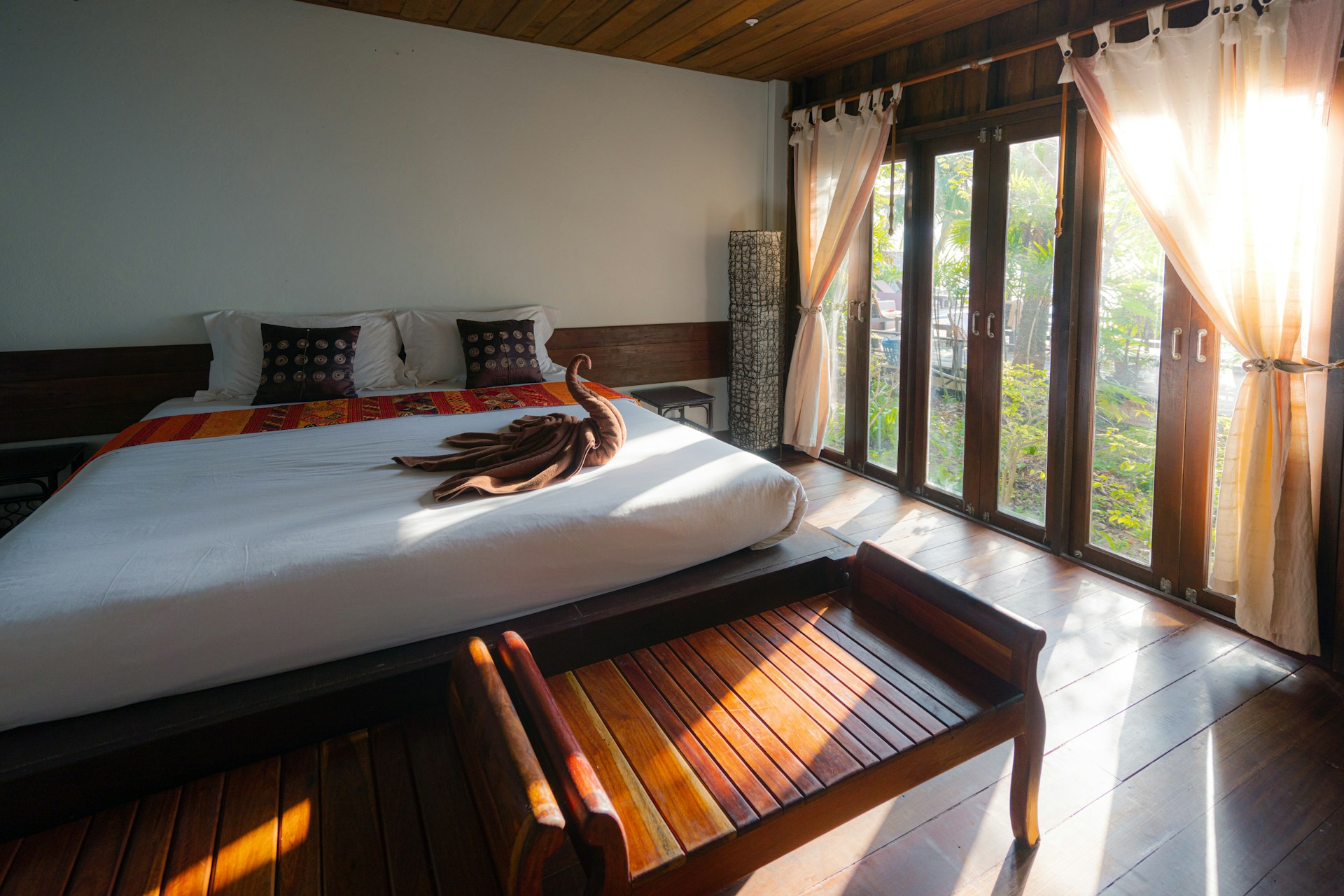 Preferred Hotels Platinum Partner independent luxury properties