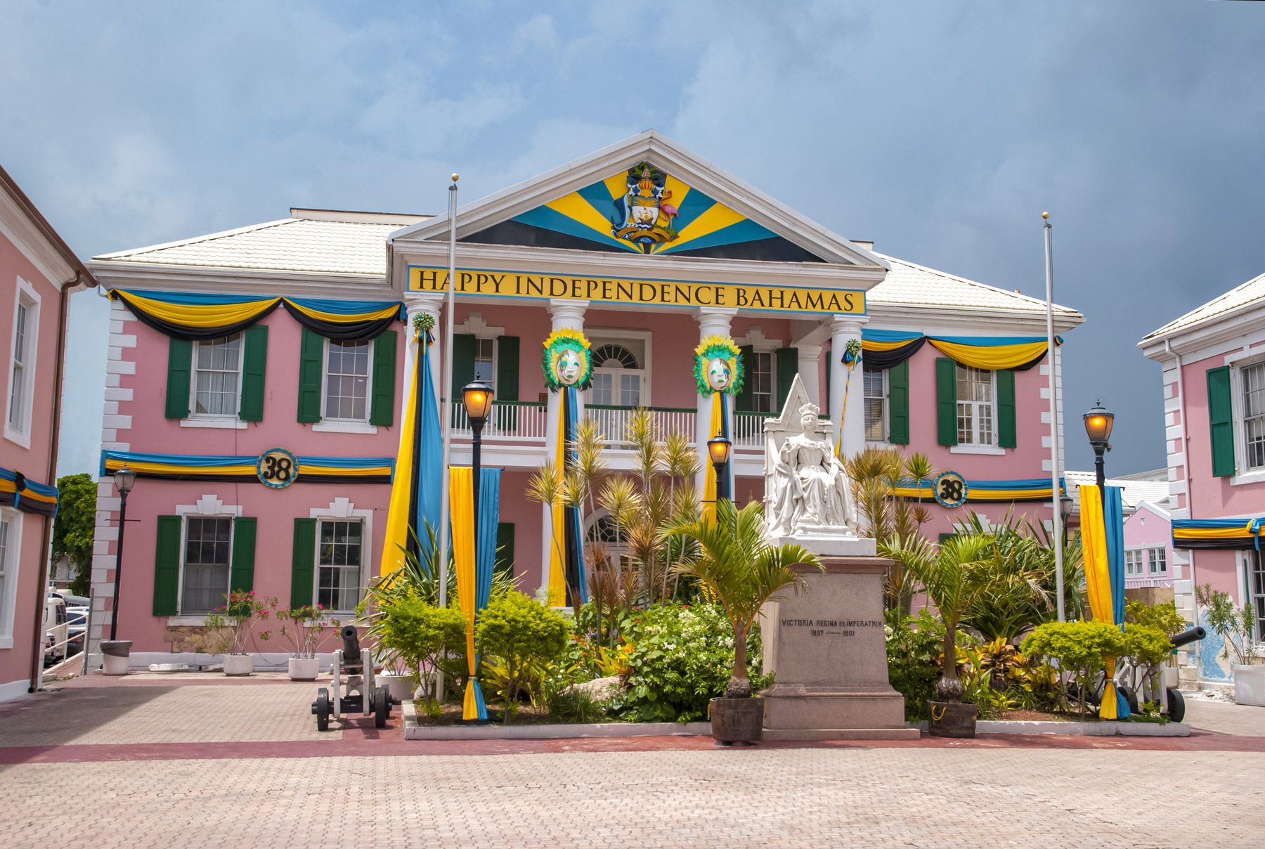 Nassau City Parliament Square Bhamas