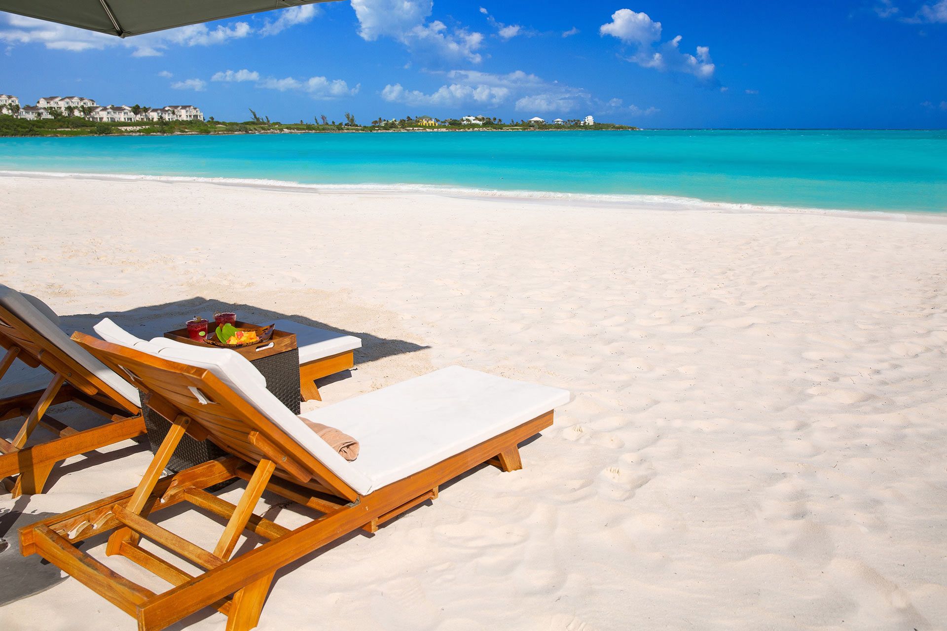 beach chairs bahamas