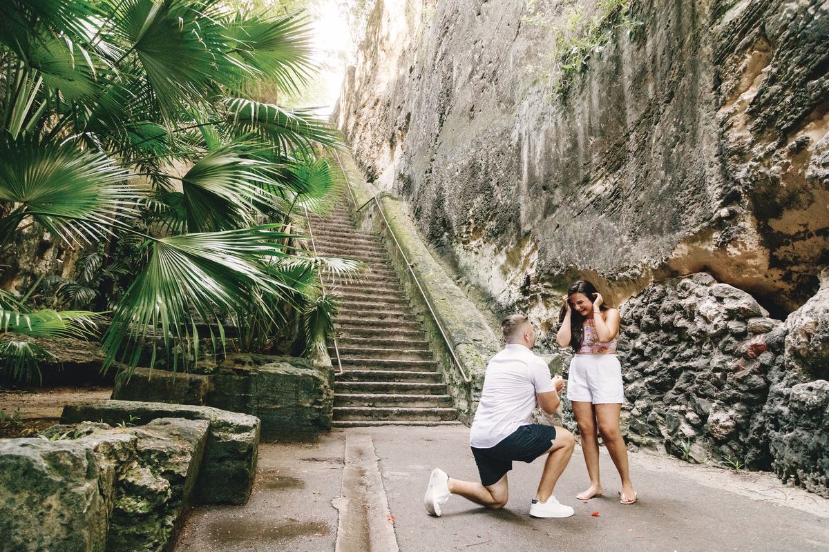 wedding proposal at the queens staircase in the bahamas