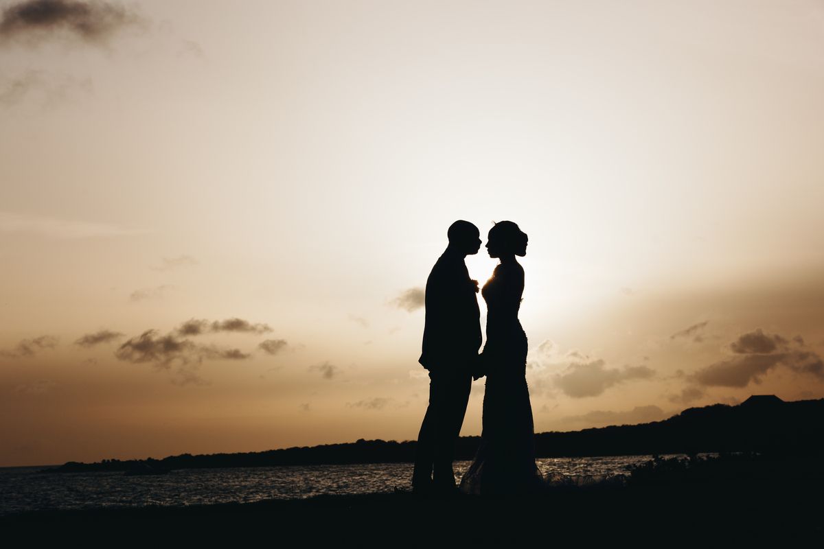 couple married at sunset