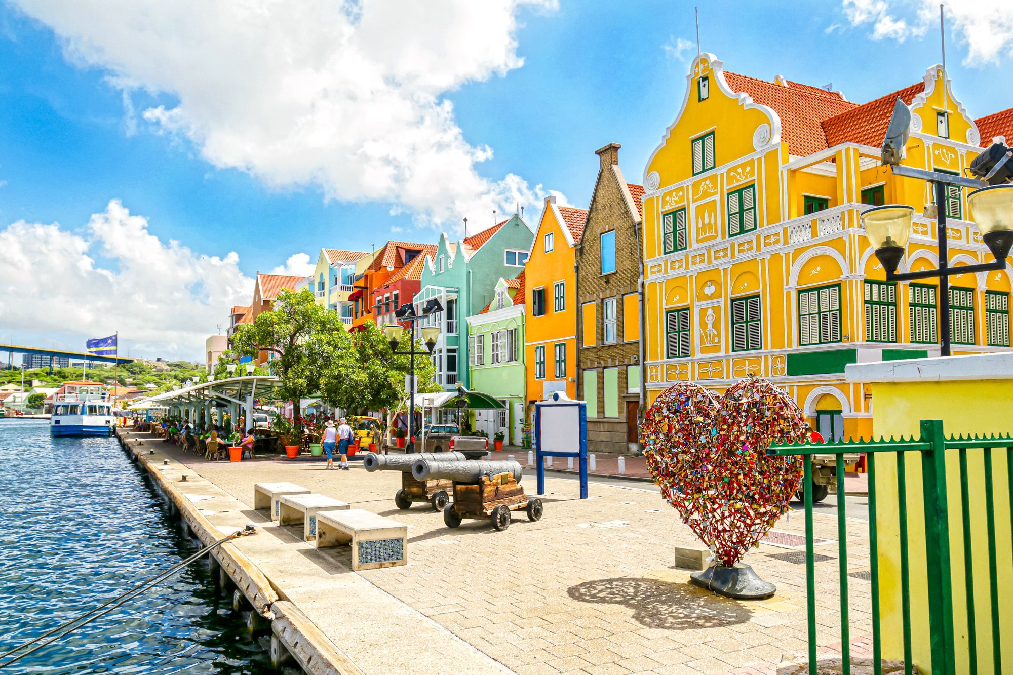 Curacao-Willemstad-Colorful-Buildings