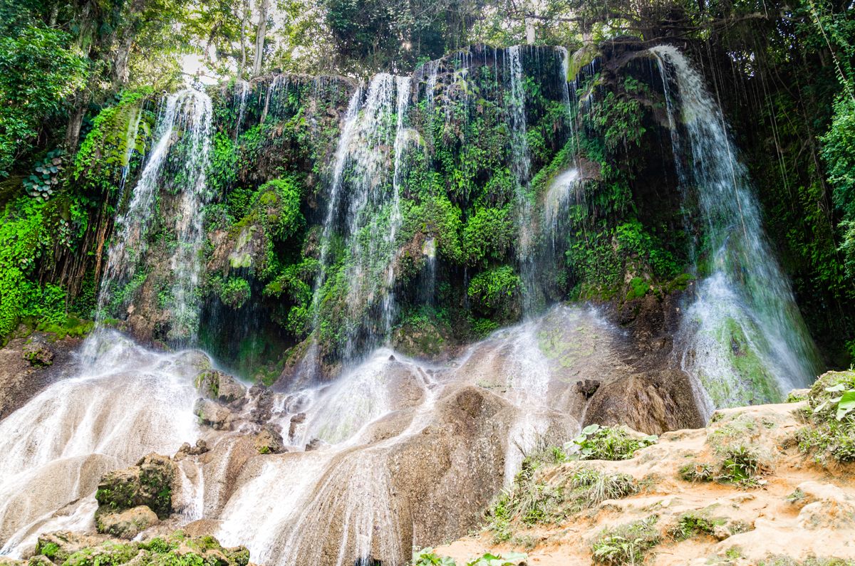 El-Nicho-Falls