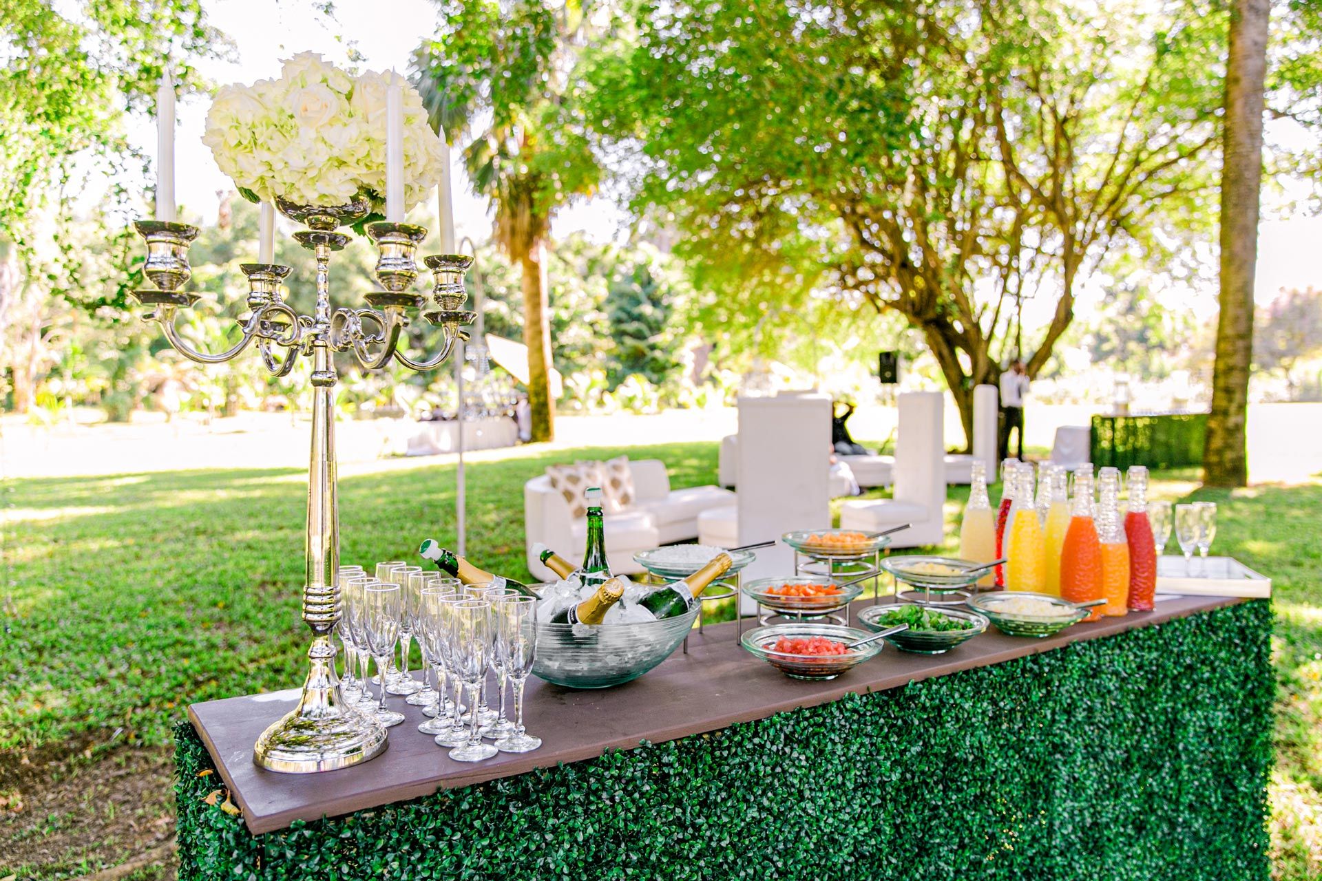 Garden Wedding Detail Food and Drinks