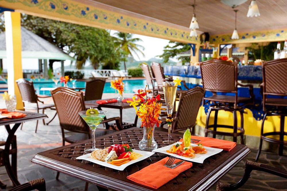 sandals halcyon beach bayside restaurant