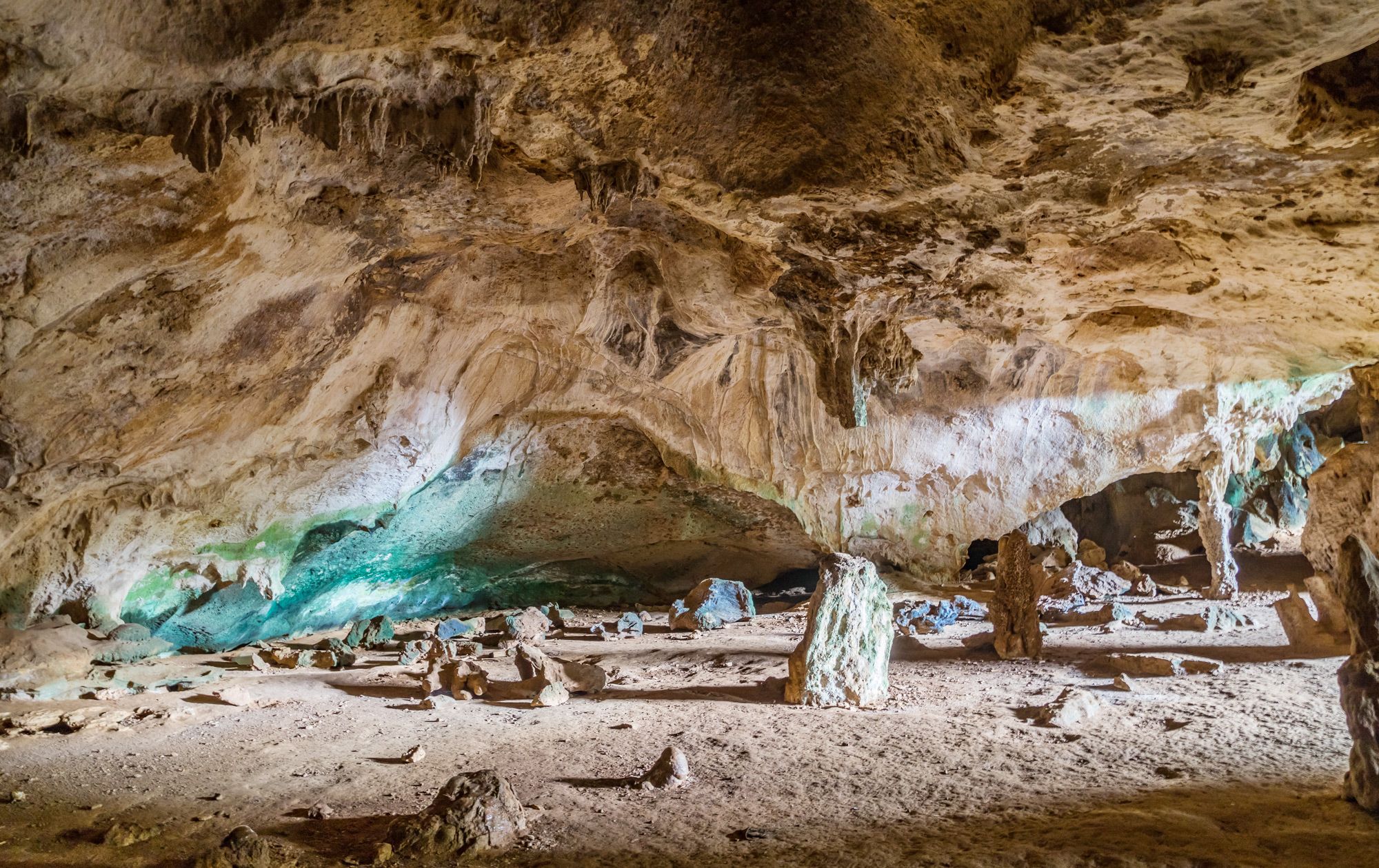 Hato-Caves