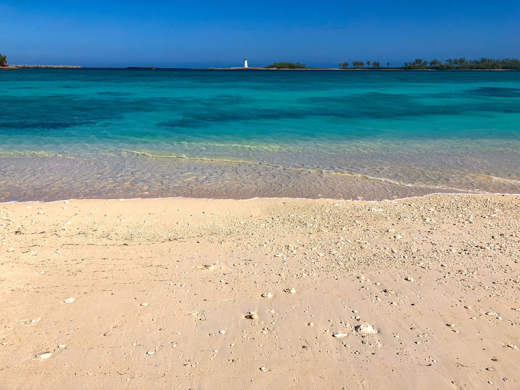 Junkanoo-Beach-bahamas