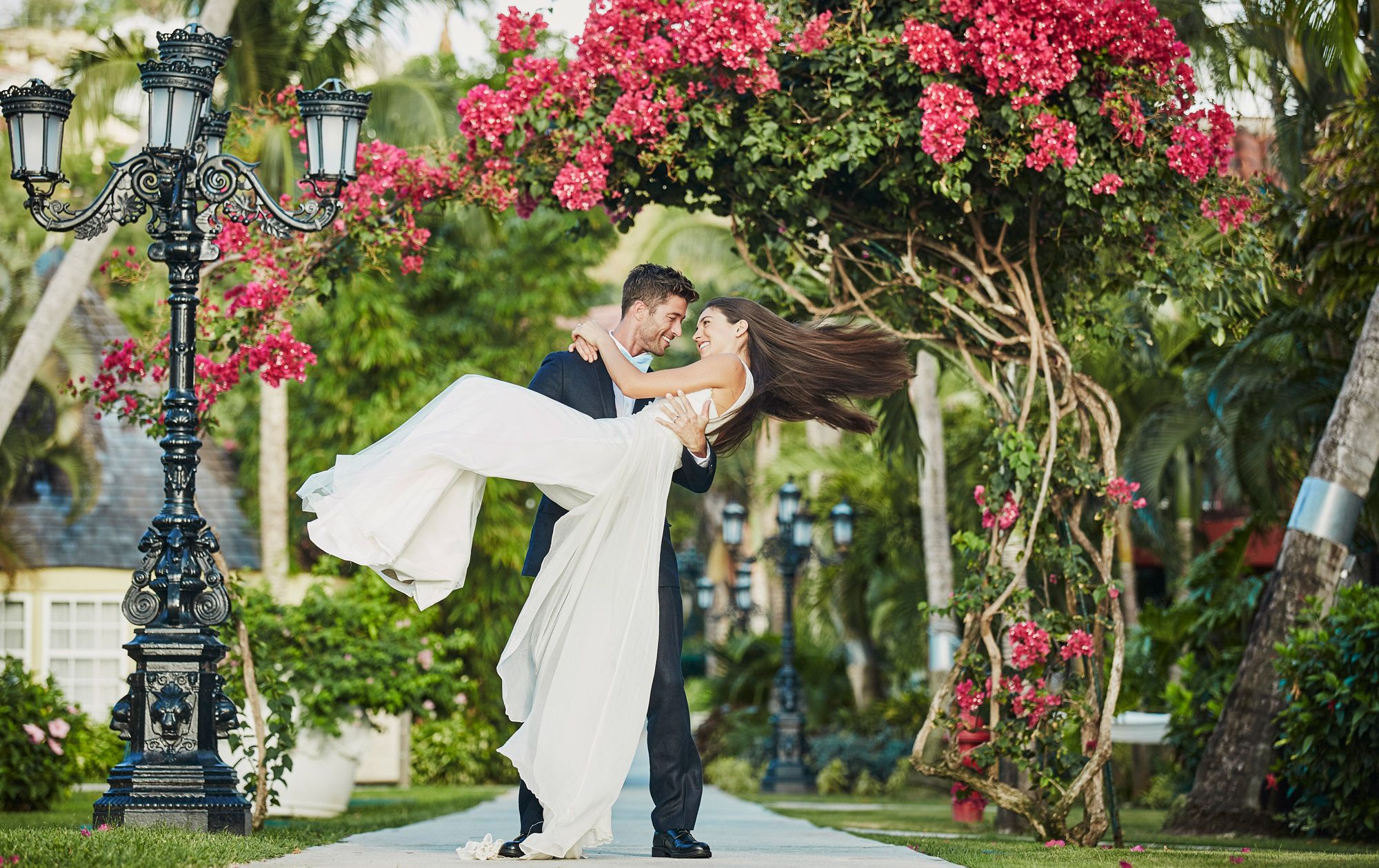 Love is in The Air At Sandals!