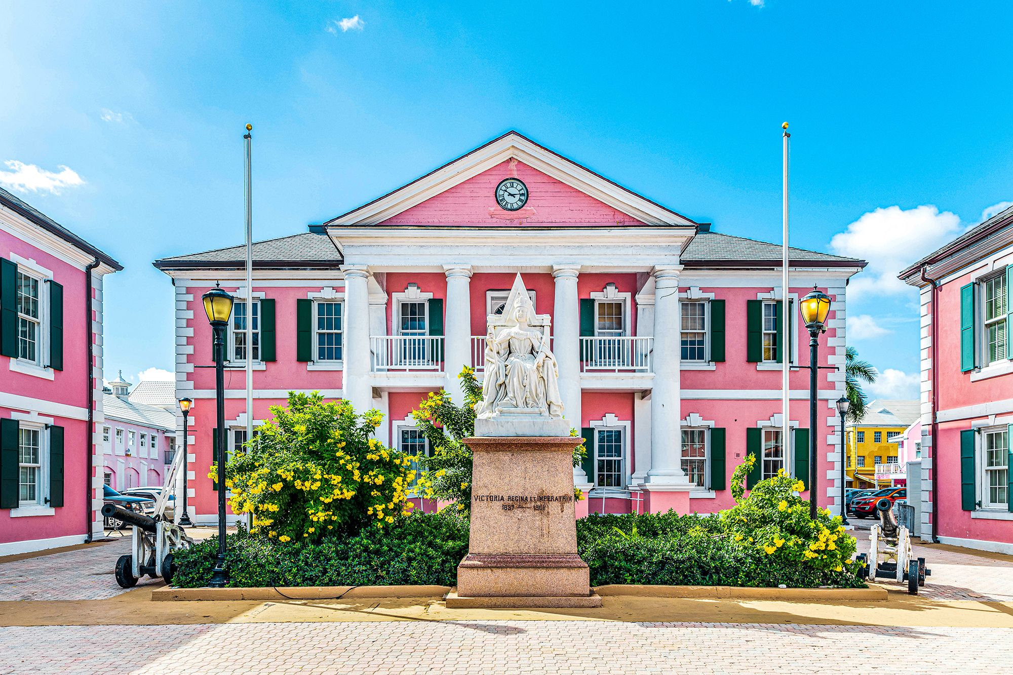 Nassau Bahamas Center Plaza