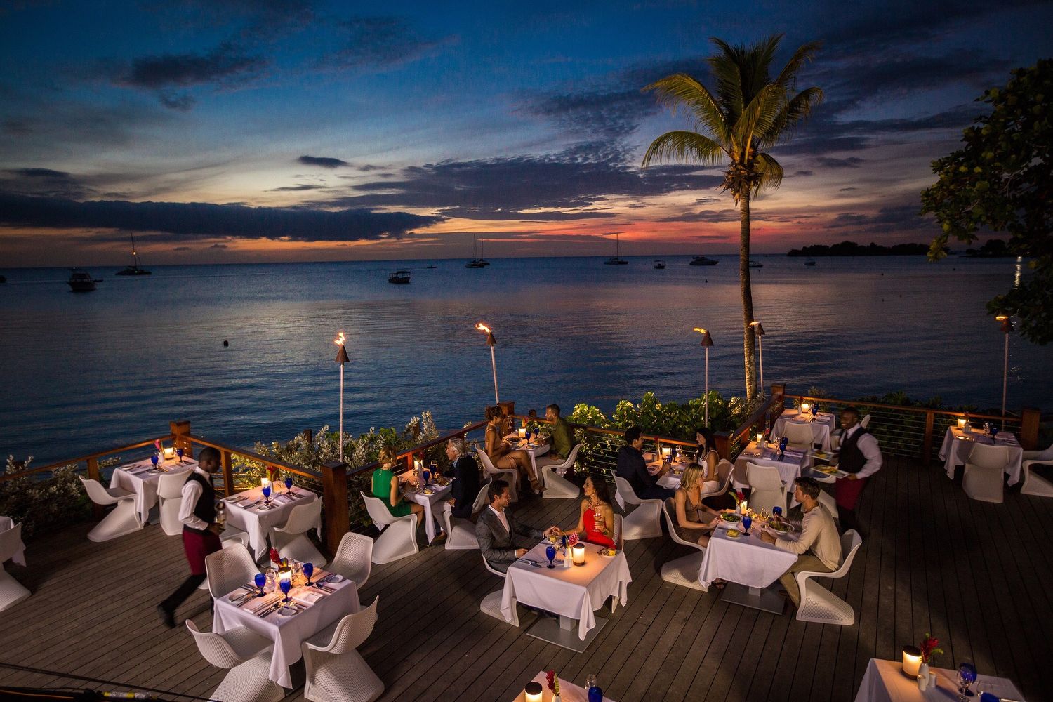 guests dining and enjoying at bayside restaurant