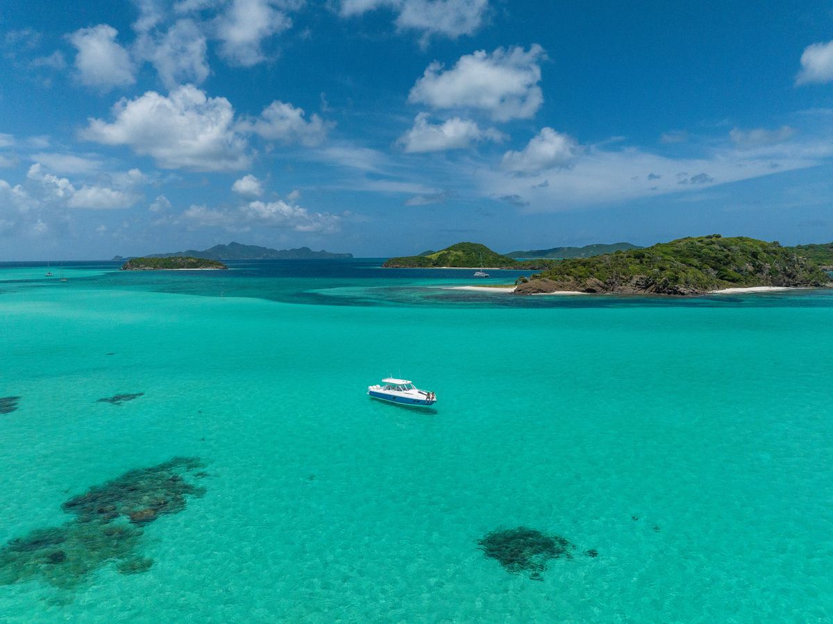 islands in saint vincent and the grenadines
