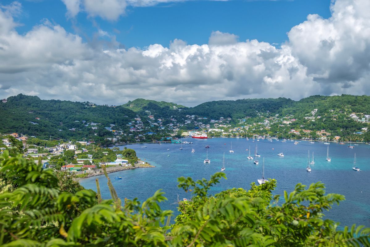 aerial view if saint vincent cruise port