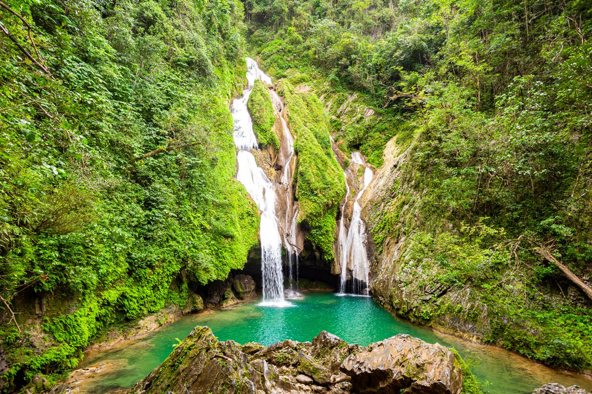 Salto-Del-Caburni