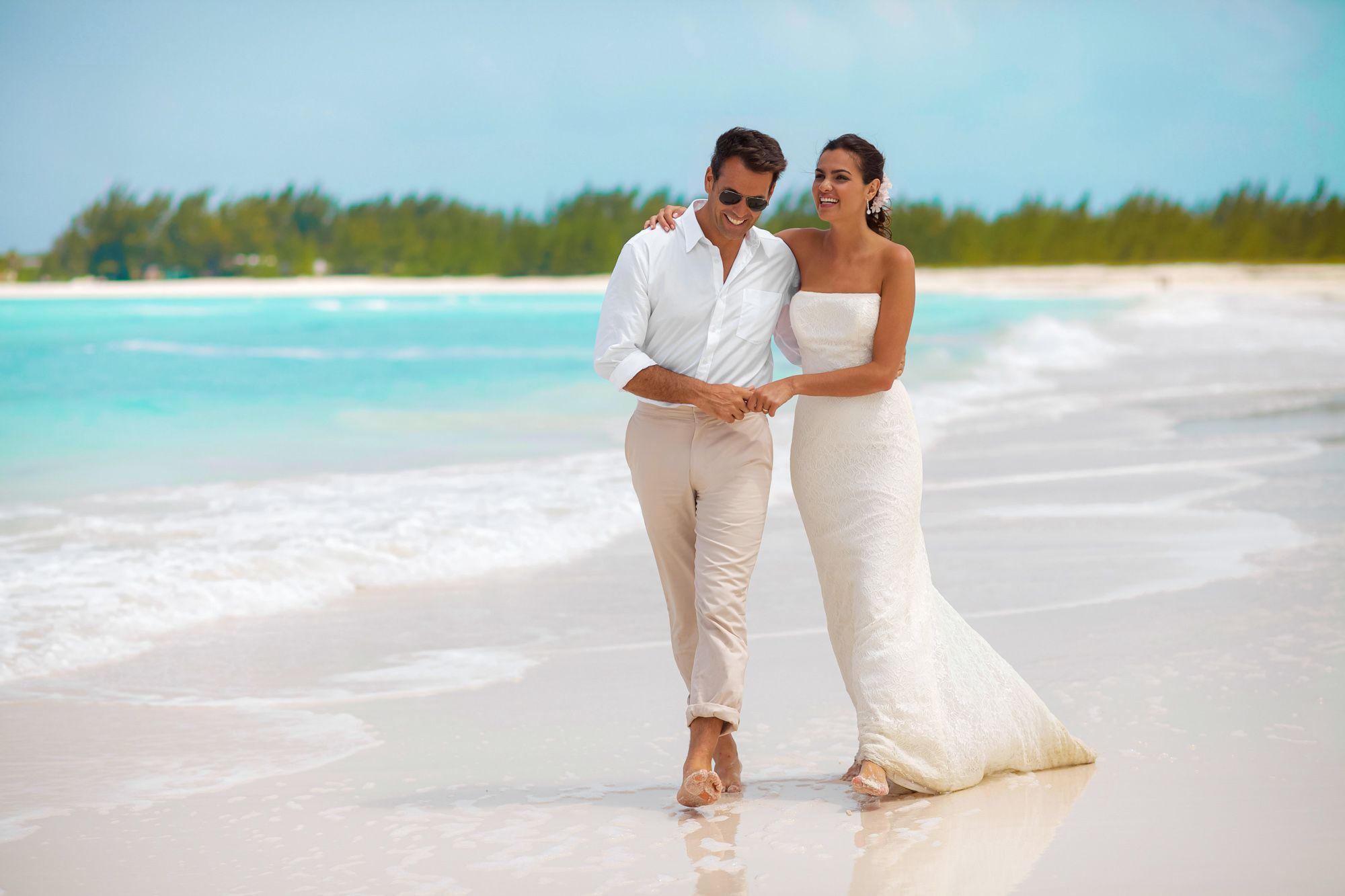 Sandals Couple Walking Beach