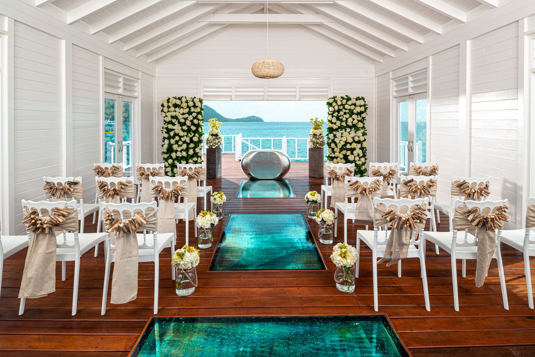 Sandals Grande St Lucian Over Water Chapel Interior