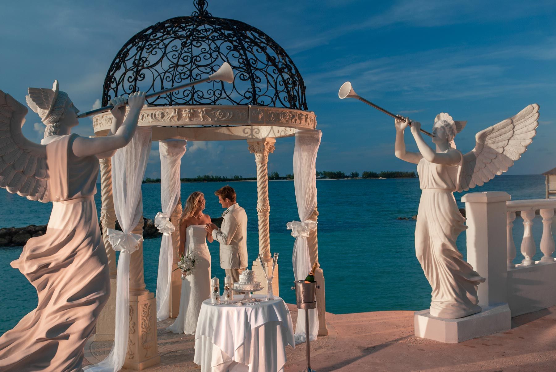 Sandals Royal Bahamian SRB Oceanfront Gazebo