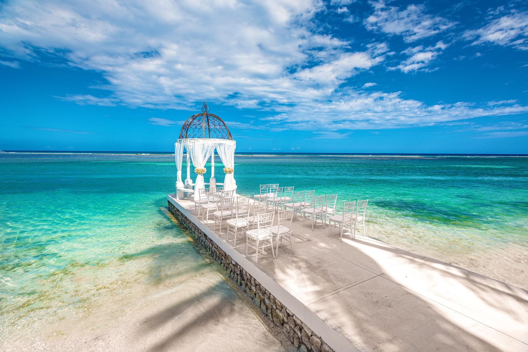 Sandals-Royal-Caribbean-SRC-Over-The-Water-Gazebo