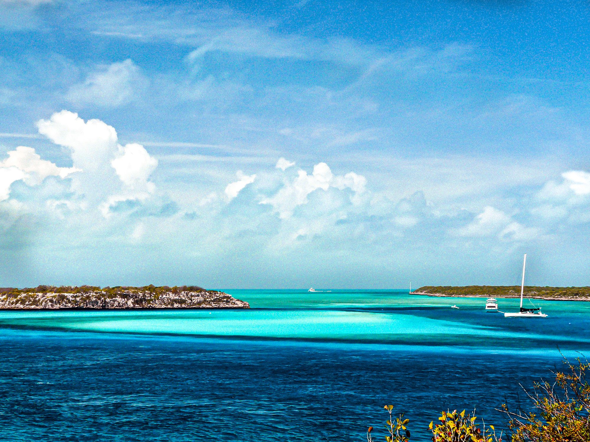 Thunderball Grotto The Bahamas Surface View