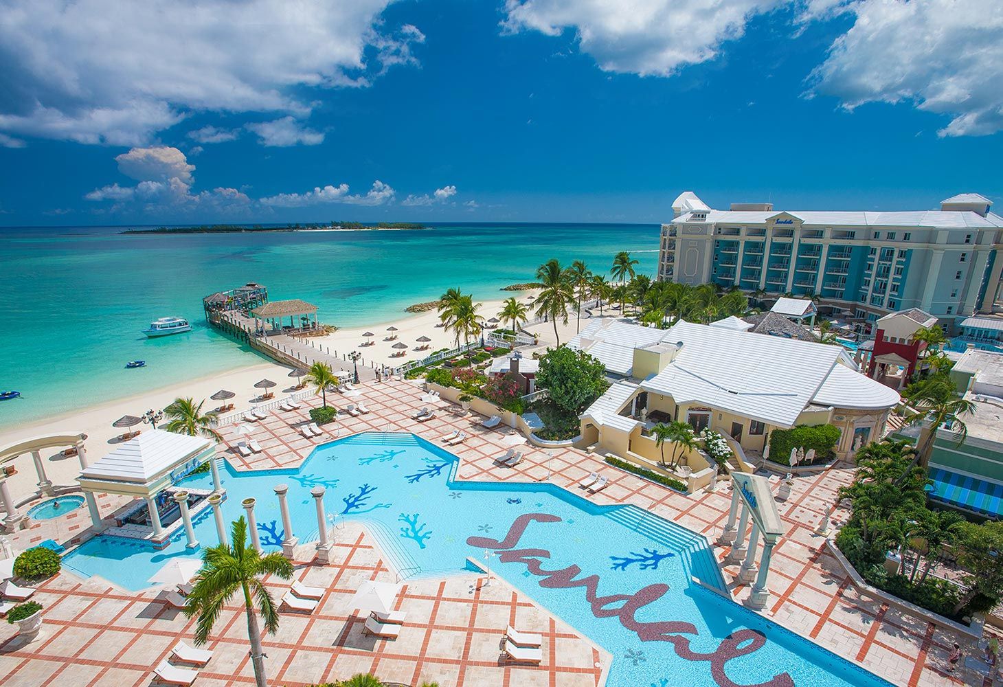 Cable Beach in The Bahamas