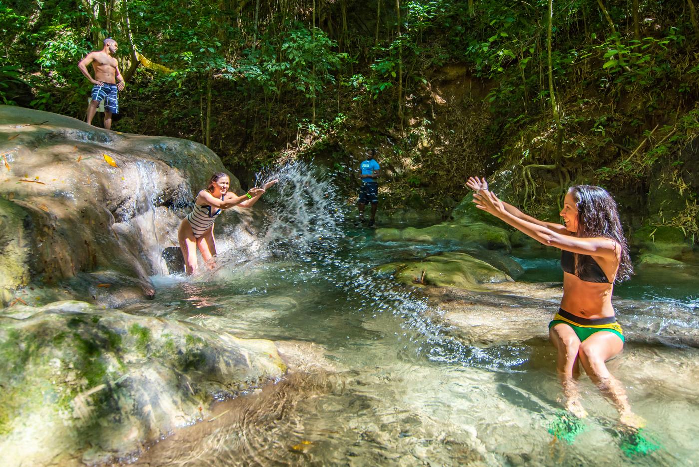 guests having fun at mayfield falls