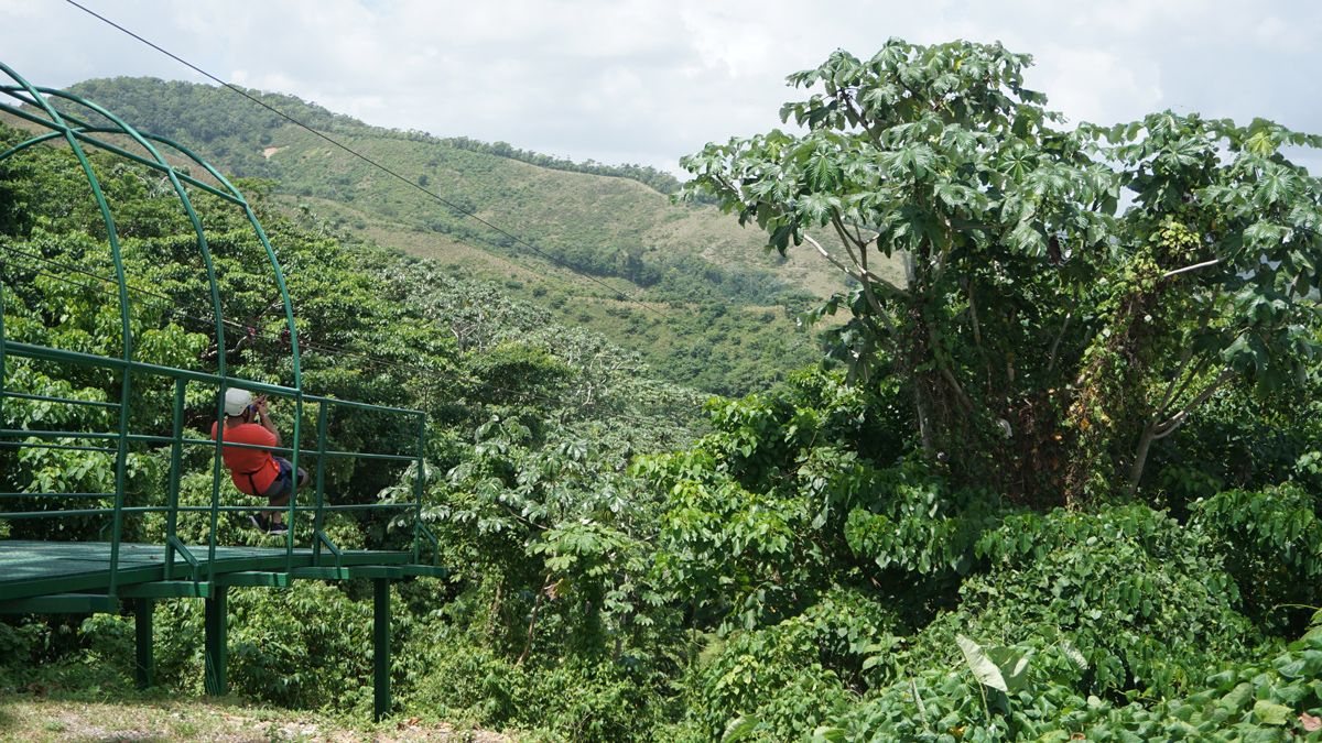 punta-cana-zipline