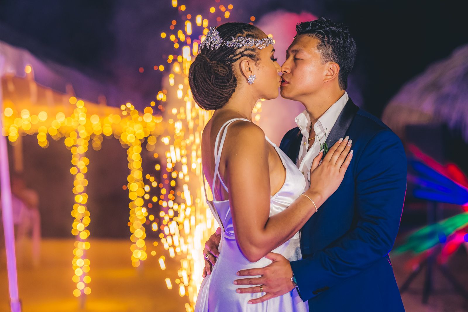 Sandals Chen Wedding Reception Kiss