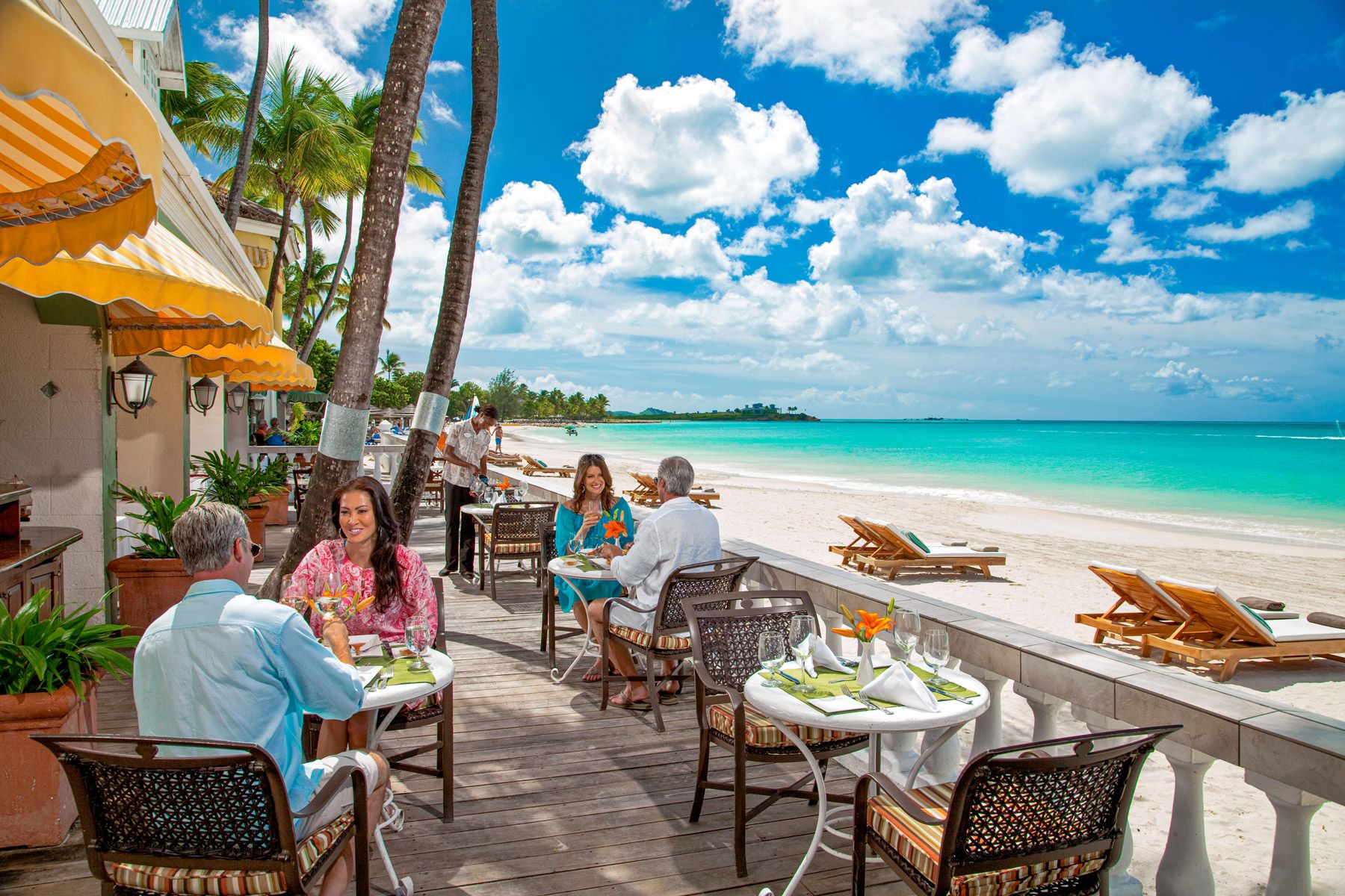 restaurant bayside sandals grande antigua SAT