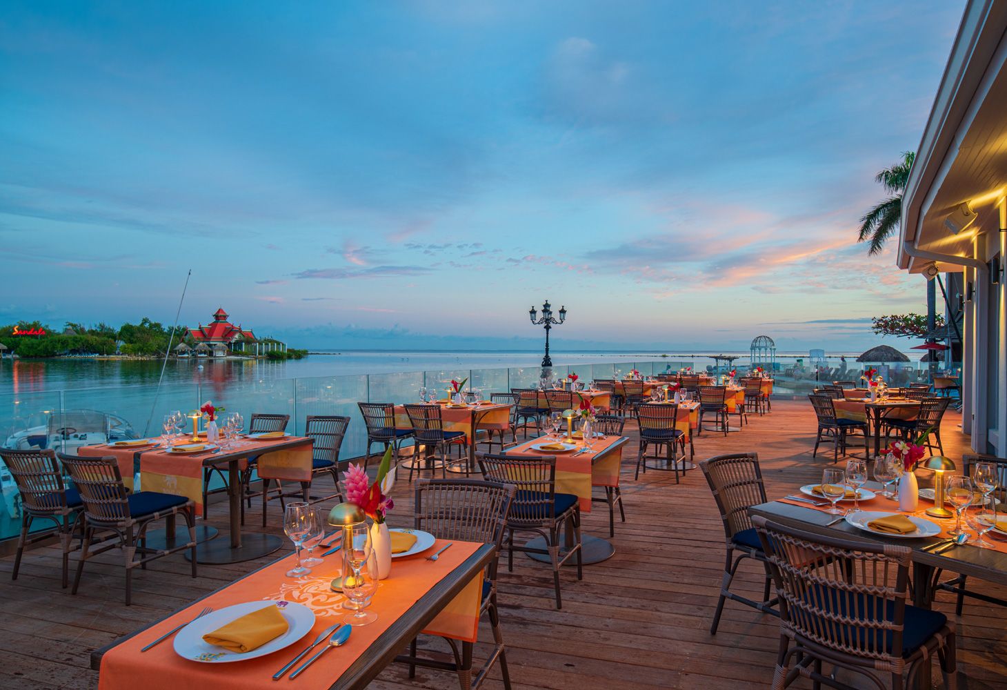restaurants at Sandals Royal Caribbean