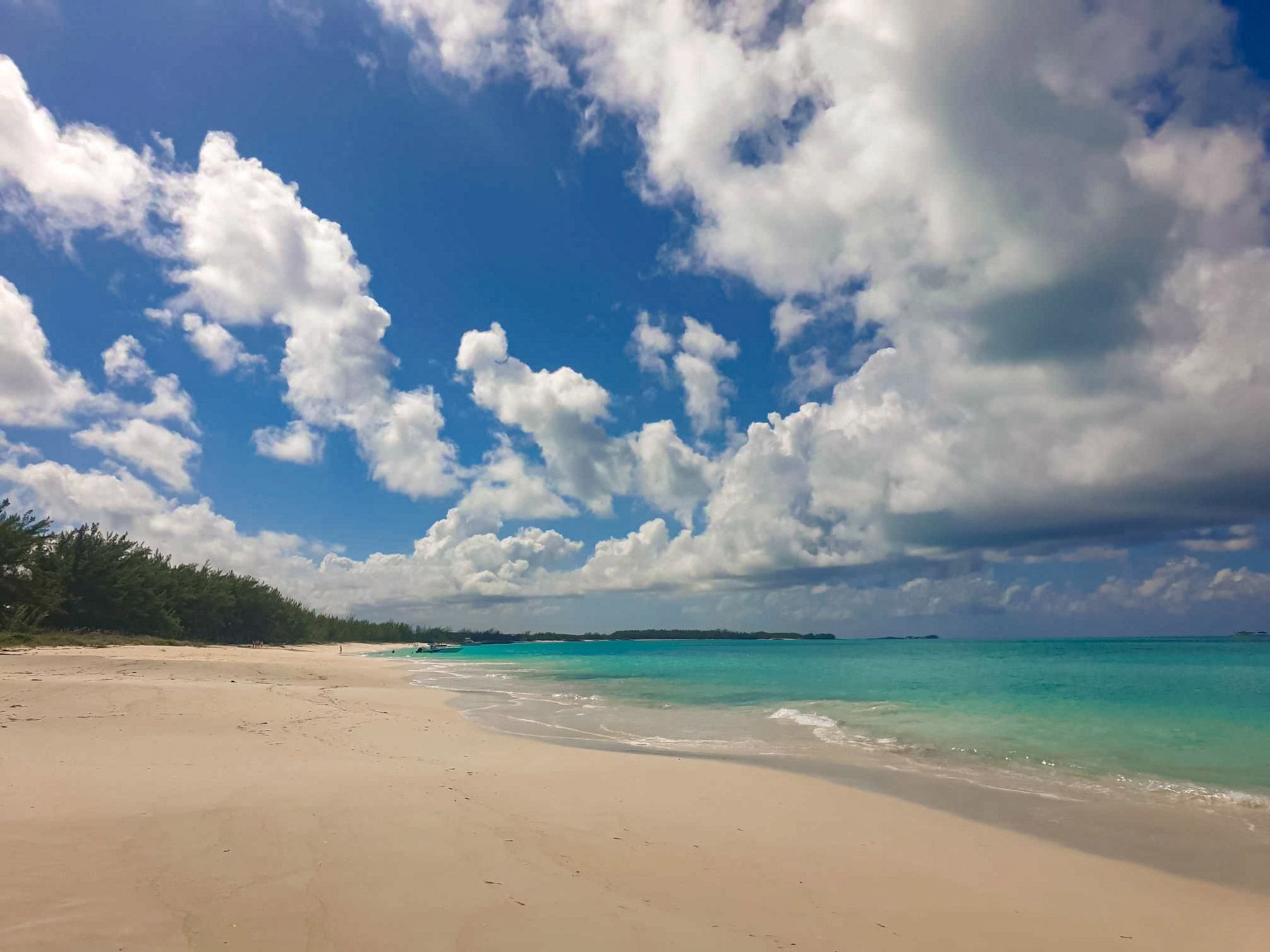 rose island sandy toes bahamas