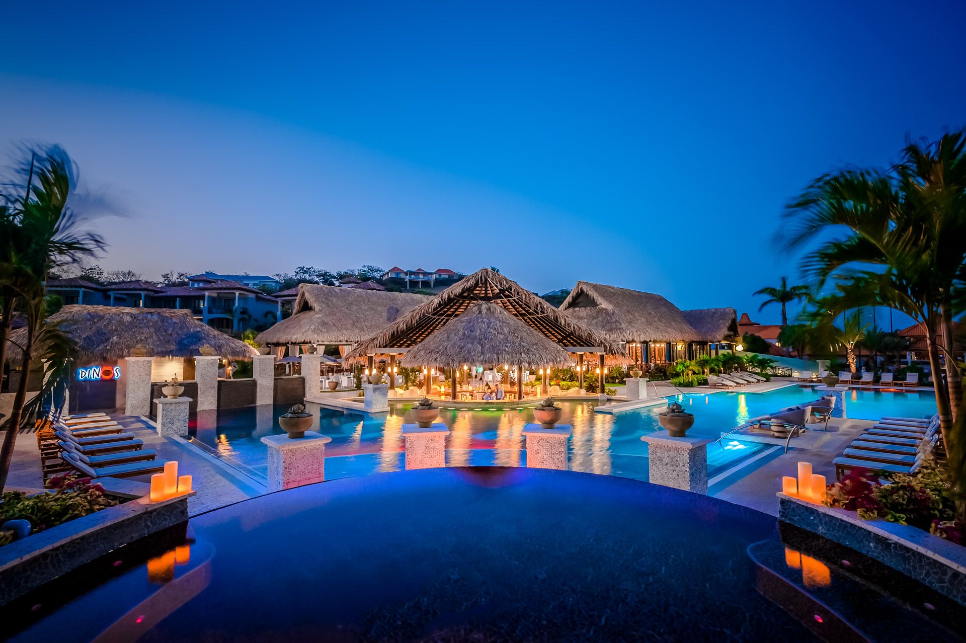 sandals grenada swim up bar