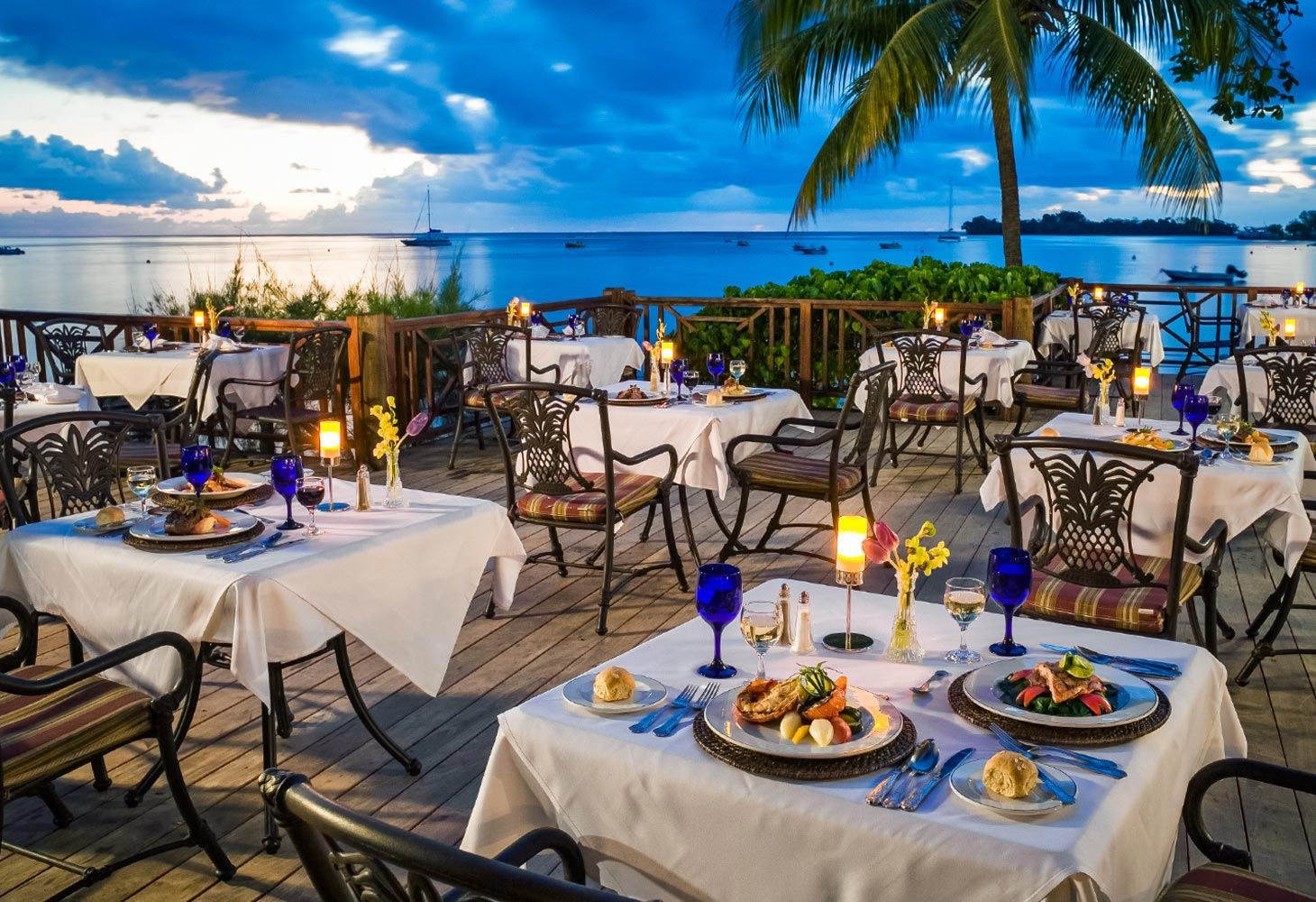 Sandals Negril outdoor restaurant all-inclusive