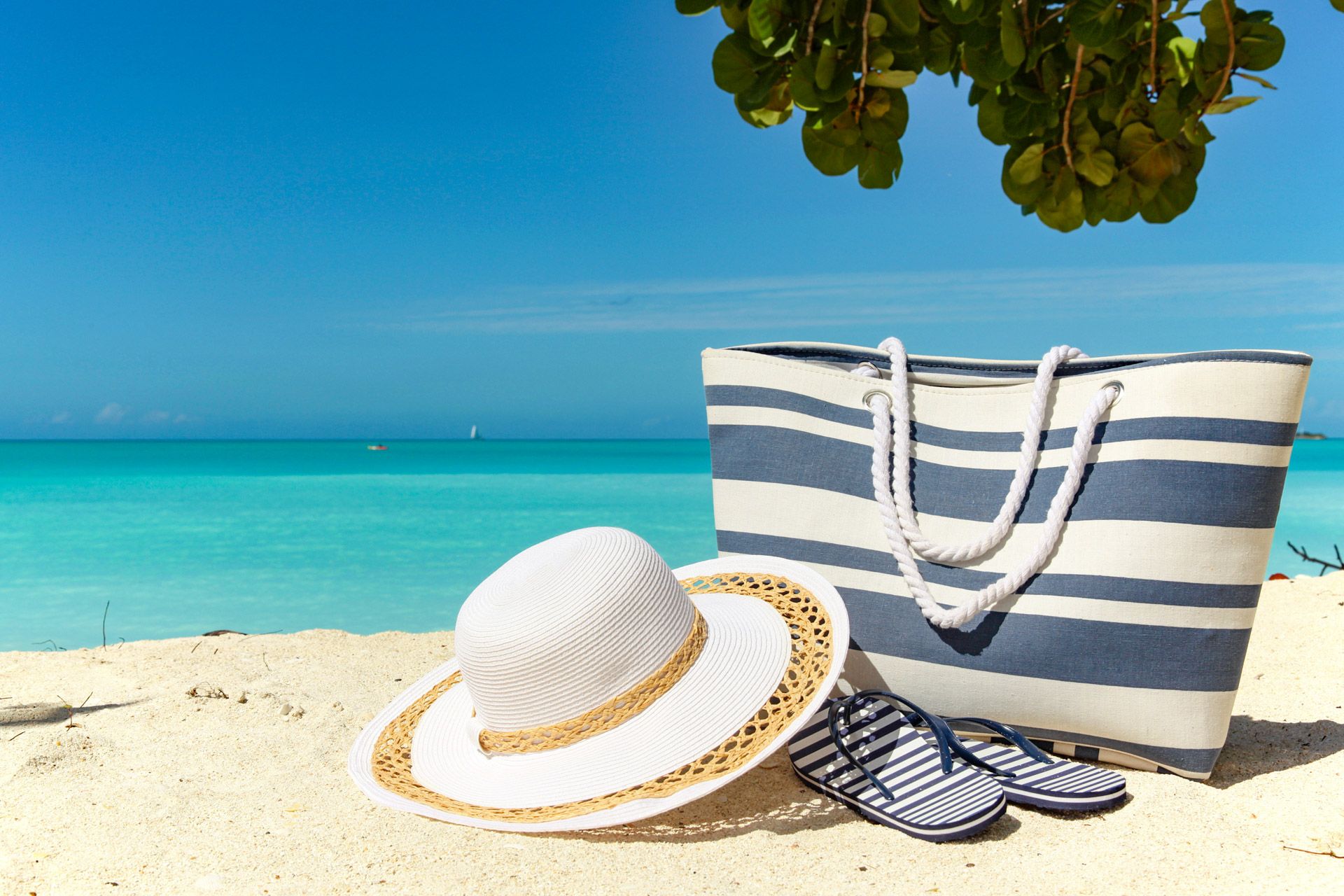 a beach bag on bahamas beach