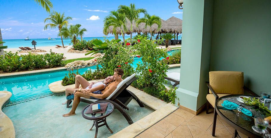 swim-up room Sandals Negril