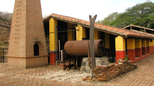 La Vinata Tequila Distillery Tour