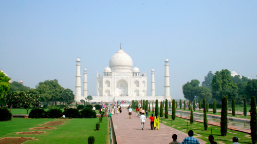Private Half-Day Tour of Taj Mahal & Agra Fort