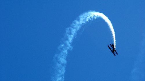 Thrill Seeker Aerobatic Flight by Whitsunday Tiger Moth Adventures