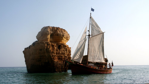 Captain Hook Cruise on the Leaozinho Pirate Ship