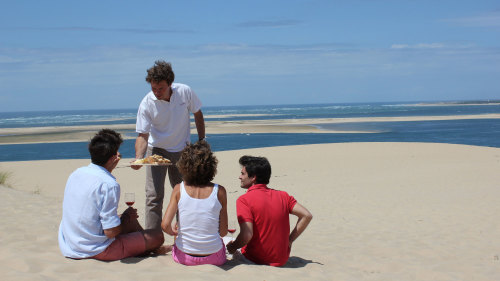 Arcachon Bay Tour with Oyster Tasting & Wine