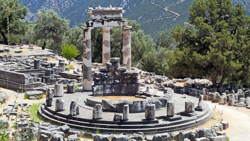 Ancient Delphi Full-Day Trip