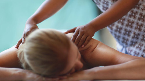 Luxury Relax Massage Package by Aroma Spa Retreat