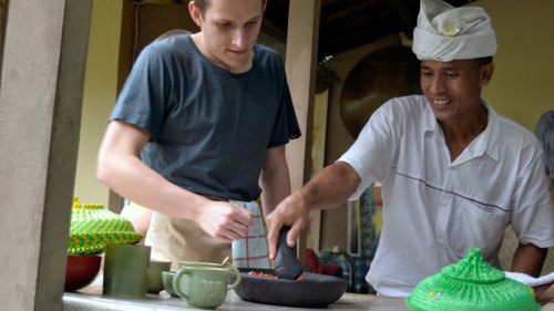 Afternoon Paon Bali Cooking Class
