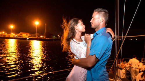 Romantic Aristocat Evening Cruise with 5-Course Dinner